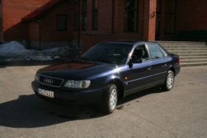 Pārdod Audi A6, 1997