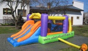 Piepūšamās atrakcijas