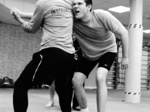 Apsardzes kursi-apsardzes sertifikāts