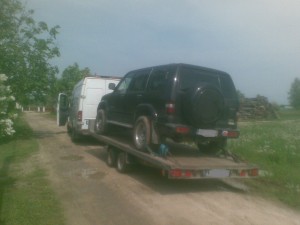 auto evakuacija Auto un tehnikas transportešana Evakuacija