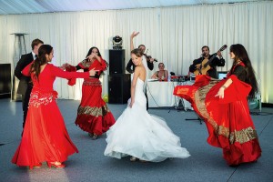 Gypsy show group Dzheski Gloss