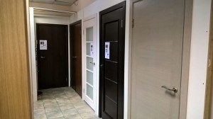 Konsol Logi - iekšdurvis, istabas durvis.