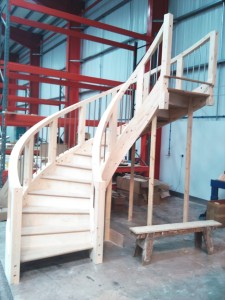 Meistars ar 20 gadu angļu ražošanas pieredzi.