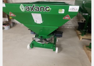 Minerālmēslu izkliedētājs AX 500