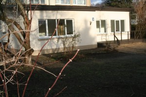 Pārdod māju Bieriņos