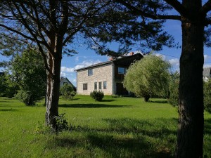 Pārdod māju ciematā Mūsa