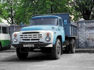 Piedavājam darbu šoferim ar C, C1 kategorijas vadītaja apliecību Skoti