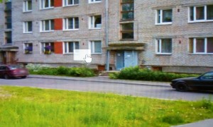 Продаю 2 Комнатную Квартиру, 1 ЭТ. НЕ Угловая DAUGAVGRIVA ZVĪŅU 4 RĪĢA