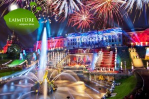 Strūklaku svētki Pēterhofā! LAIMTŪRE