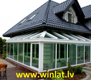 Terases Iestiklošana