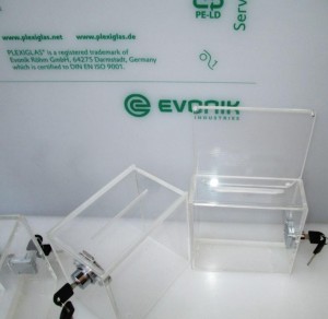 Ziedojumu kastes, kastītes